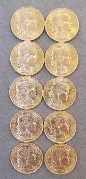 null 10 Pièces d'or de 20 francs de l'année 1907. Poids : 64,58 grammes.