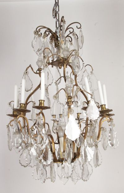 null IMPORTANT LAMPILLES LIGHT with glass and crystal daggers and rosettes, bronze...