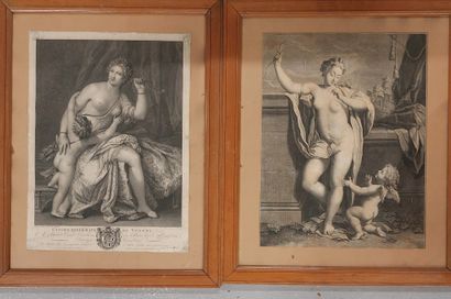 null 
PAIRE DE GRAVURES sur le thème de Cupidon

61 x 52 cm 


