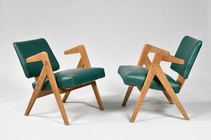null LUCIENNE et ROBIN DAY (1915-2010)

Modèle « Hillestak »

Paire de fauteuils...