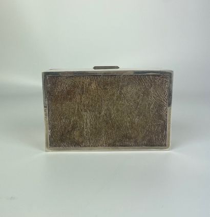 null English silver box 

Gross weight : 327g