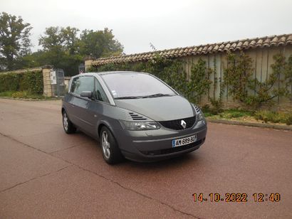2001 RENAULT "Chassis number: VF8DE0T0625059223 Rare model


New Youngtimer


French...