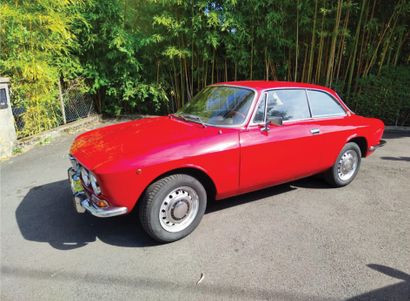 1970 ALFA ROMEO 1750 GT VELOCE "Chassis number: 1379324 


European circulation title


...