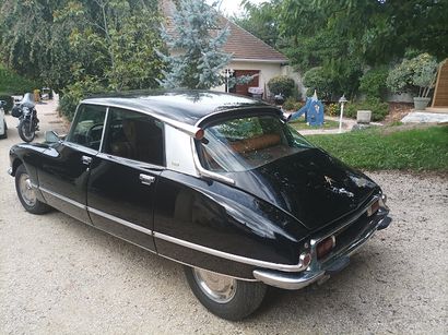 1974 CITROEN "The Citroën DS and its simplified version, the Citroën ID, were offered...