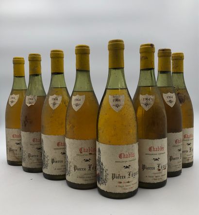 null 8 bottles CHABLIS 1964 Pierre Léger

(N. from 2 to 5 cm, 1 to 5,5cm, E. a, m,...