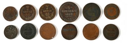 null LOT de pièces de monnaie : 1) 5 kopeks 1876. Cuivre, 16,1 g. 2) 3 kopeks 1903....