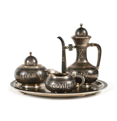 Tea set

Manufacture SAZIKOV for sale at...