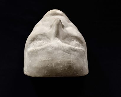 null 
DEATH MASK, "RUSI" MODEL 





In plaster, marked on the back with a pencil...