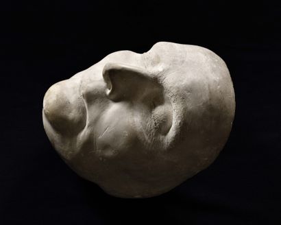 null 
DEATH MASK, "RUSI" MODEL 





In plaster, marked on the back with a pencil...