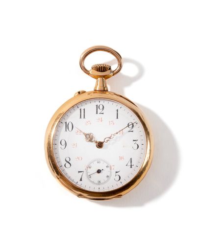 null WATCH WITH THE ARMS OF THE COUNTS OF MASSA.

Pocket watch in yellow gold 750/1000....