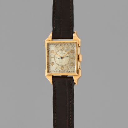 null ROLEX 
Precision.
Circa: 1930
Yellow gold bracelet watch 750/1000. Square case....