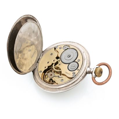 null ANNUAL CALENDAR
Circa: 1900.
Silver pocket watch. Painted metal dial, Roman...