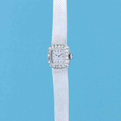 null OMEGA
Ref: 8127.
Circa: 1970.
Ladies' wristwatch in white gold 750/1000.
Square-shaped...