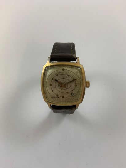 null REGLIA



Modèle ORTF Hourriez. 



VERS 1960. 



Montre bracelet en acier....