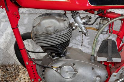 1961 Moto Morini La Morini Settebello s’est imposée comme un choix de référence 

dans...