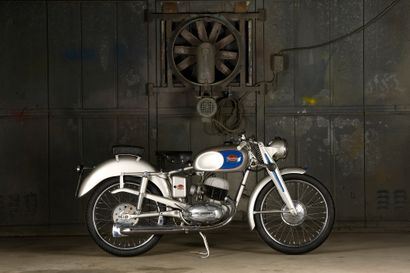 1956 FB Mondial This 150 cc motorcycle is of Italian origin.


In 1953, a sporty...