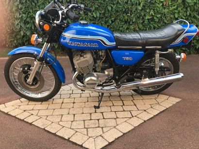 1972 Kawasaki Lorsque Kawasaki présente sa nouvelle 750 H2, sa volonté était 

d’apporter...