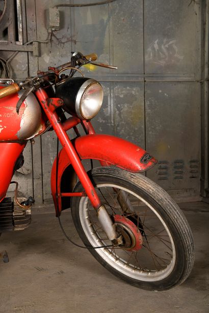 1958 Moto Guzzi In 1954, the Zigolo Sport model was born, while the turismo with...