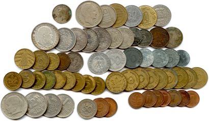 null Lot de 135 monnaies étrangères des XIXe et XXe siècles

Afrique du Sud (1),...