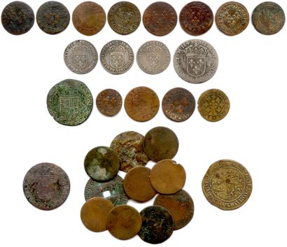 null Ensemble de 12 monnaies de Louis XIII et divers:

- 8 Double tournois en bronze,...