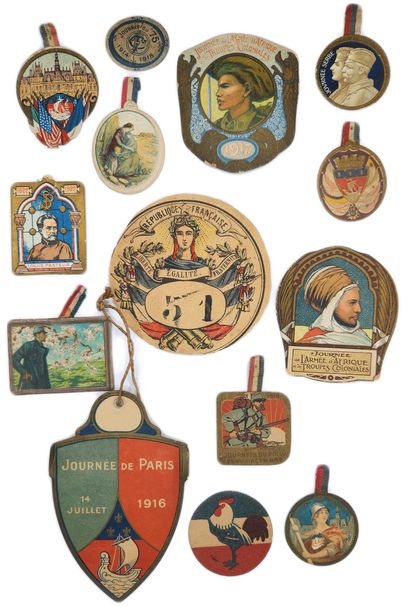 null France – 3ème République Guerre 1914-1918

Important lot de médailles et insignes...