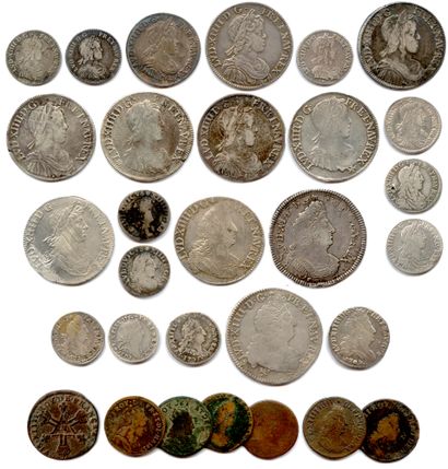 null Ensemble de 23 monnaies en argent de Louis XIV :

1/12 d’écu à la mèche courte...