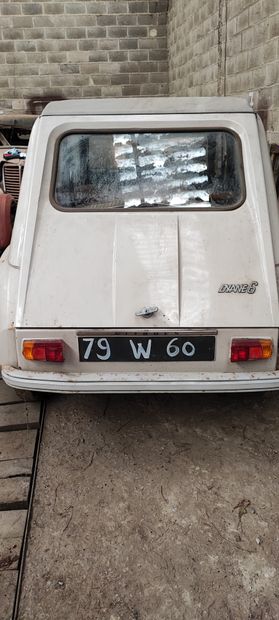 c.1970	CITROEN 	DYANE 6 N° 7625155

To be registered in collection