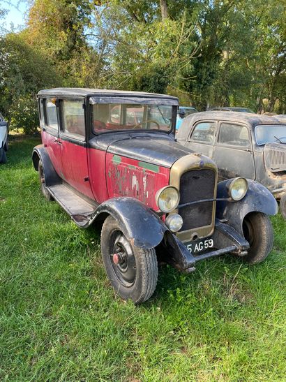 1930 CITROEN TYPE AC4 
Serial number 118703



Limousine with 2 folding seats 


French...