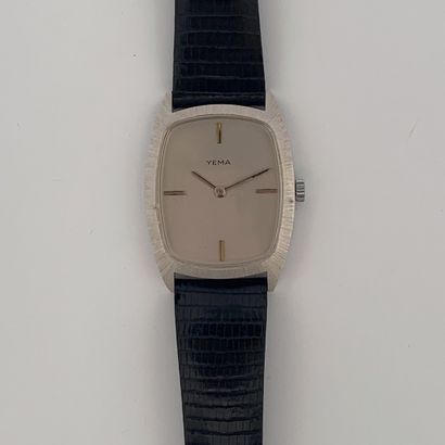 null YEMA

Classic watch for men.

Circa 1980.

Series : 184278. 

Case : Brushed...