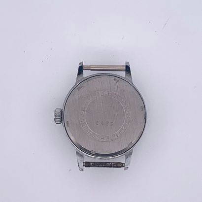 null YEMA

Classic woman's watch.

Series: 6439. 

Case : Chrome.

Movement : Manual...