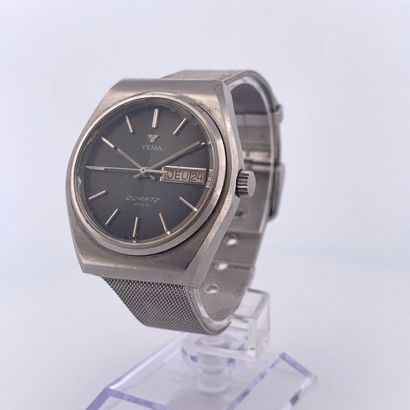 null YEMA

Classic watch for men.

Series: 263966. 

Case : Steel.

Movement : Quartz.

Bracelet...
