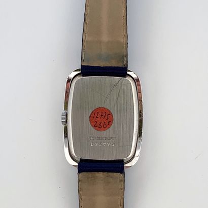 null YEMA

Classic watch for men.

Circa 1970.

Series : 373475. 

Case : Chrome.

Movement:...