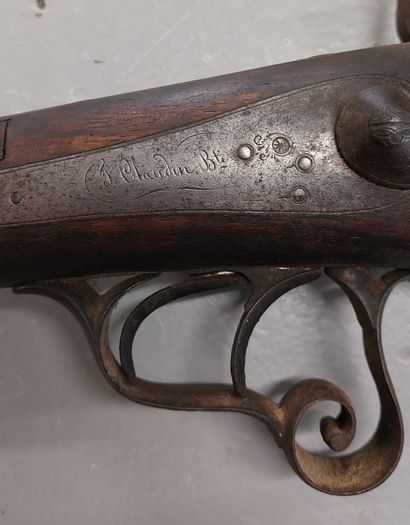 null FUSIL A BROCHE, deux canons, système Chaudin

H : 117 cm