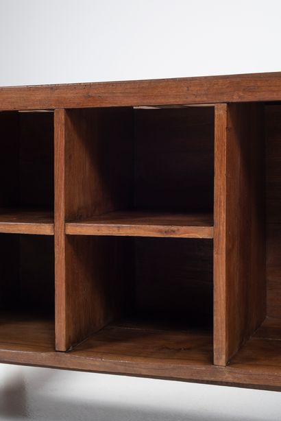 null PIERRE JEANNERET (1896-1967)

PJ BU 02 A

« Pigeonhole Desk » ou « Office table...