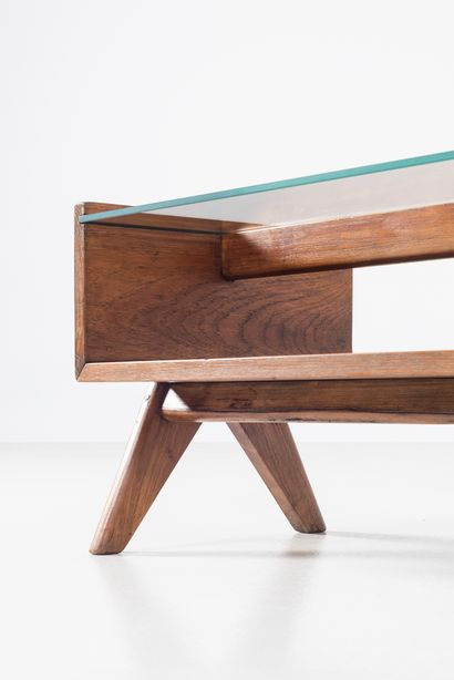 null PIERRE JEANNERET (1896-1967)

PJ TB 05 A

"Coffee table", circa 1960

Coffee...