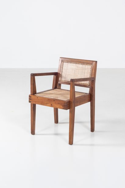 null PIERRE JEANNERET (1896-1967)

PJ I 20 A

"Take down Armchair", circa 1955

Suite...