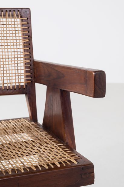 null PIERRE JEANNERET (1896-1967)

PJ SI 28 D

« Office Cane Chair », vers 1956

Paire...