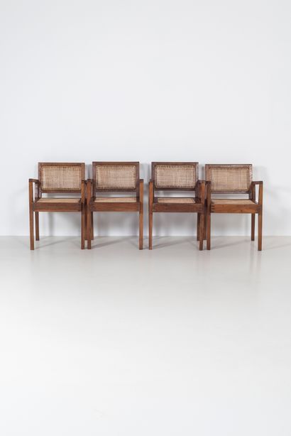 null PIERRE JEANNERET (1896-1967)

PJ I 20 A

« Take down Armchair », vers 1955

Suite...