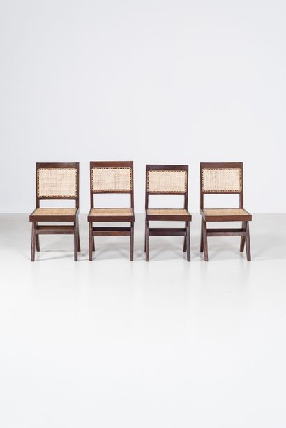 null PIERRE JEANNERET (1896-1967)

PJ SI 25

« Armless Chairs » ou « Chair V type...