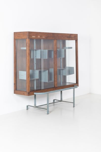 null PIERRE JEANNERET (1896-1967)

PJ R 30 A

« Display and Blue Metal », vers 1961

Bibliothèque...