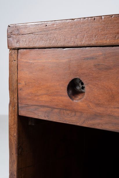 null PIERRE JEANNERET (1896-1967)

PJ BU 02 A

« Pigeonhole Desk » ou « Office table...