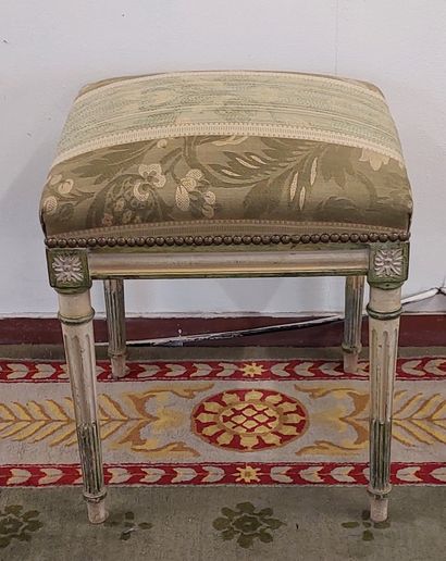 null TABOURET in lacquered wood, green fabric with floral decoration__
Louis XVI...