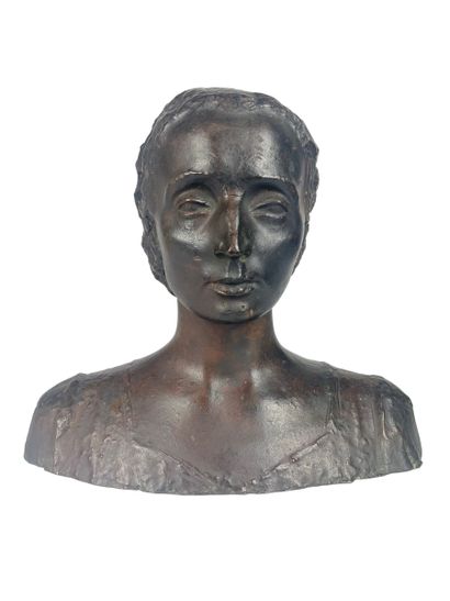 Arno BREKER (1900-1991)
Young woman in bust
Bronze...