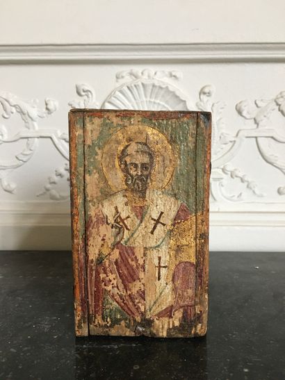null SMALL TRUNK in painted wood decorated with Saint Gregory and the archangels...