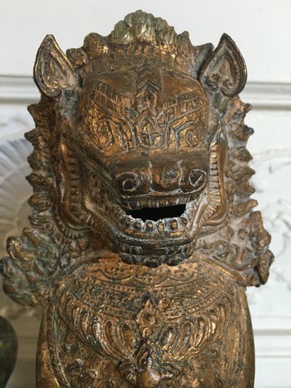 null CAMBODIA
Pair of gilded bronze Noh dogs (old gilding)
H : 27 cm
(oxidations...