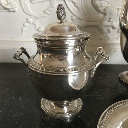 null SET in plain silver with water leaf frieze including a covered sugar bowl, a...