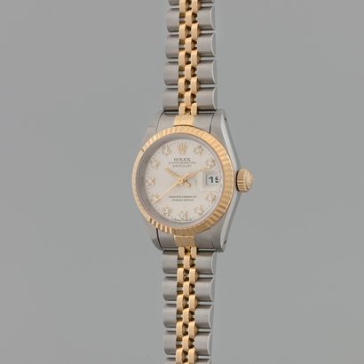 null ROLEX
Datejust.
Ref: 69173.
Circa 1990.
Ladies' watch in yellow gold 750/1000...