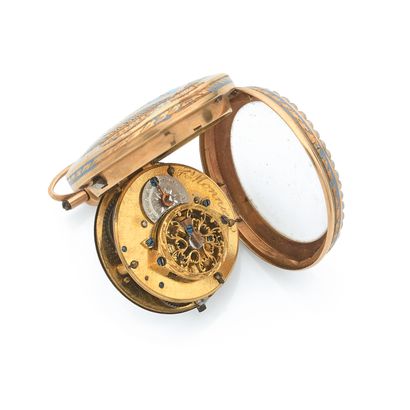 null NECK WATCH
Circa : 1820. 
Elegant old collar watch. Round case in yellow gold...