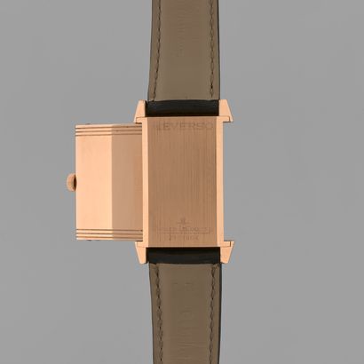 null JAEGER-LECOUTRE
Reverso.
Ref : 270.2.62 
Circa : 2010.
Watch in pink gold 750/1000...