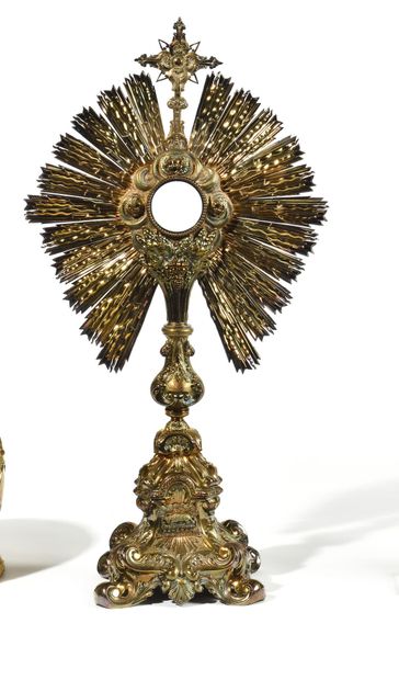 null Gilded silver OSTENSOIR, radiant decoration, foliage, vines, wheat, Pascal Lamb,...